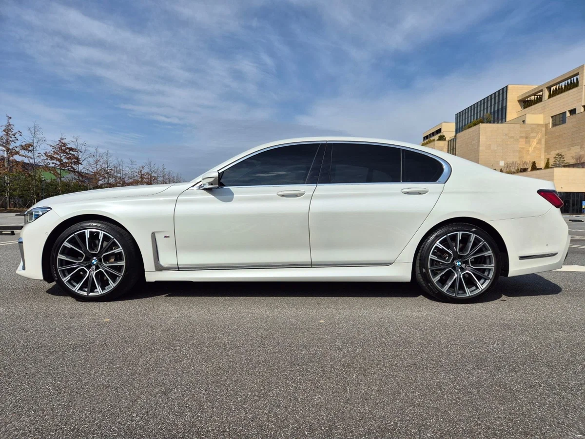 аренда BMW 7 серия 